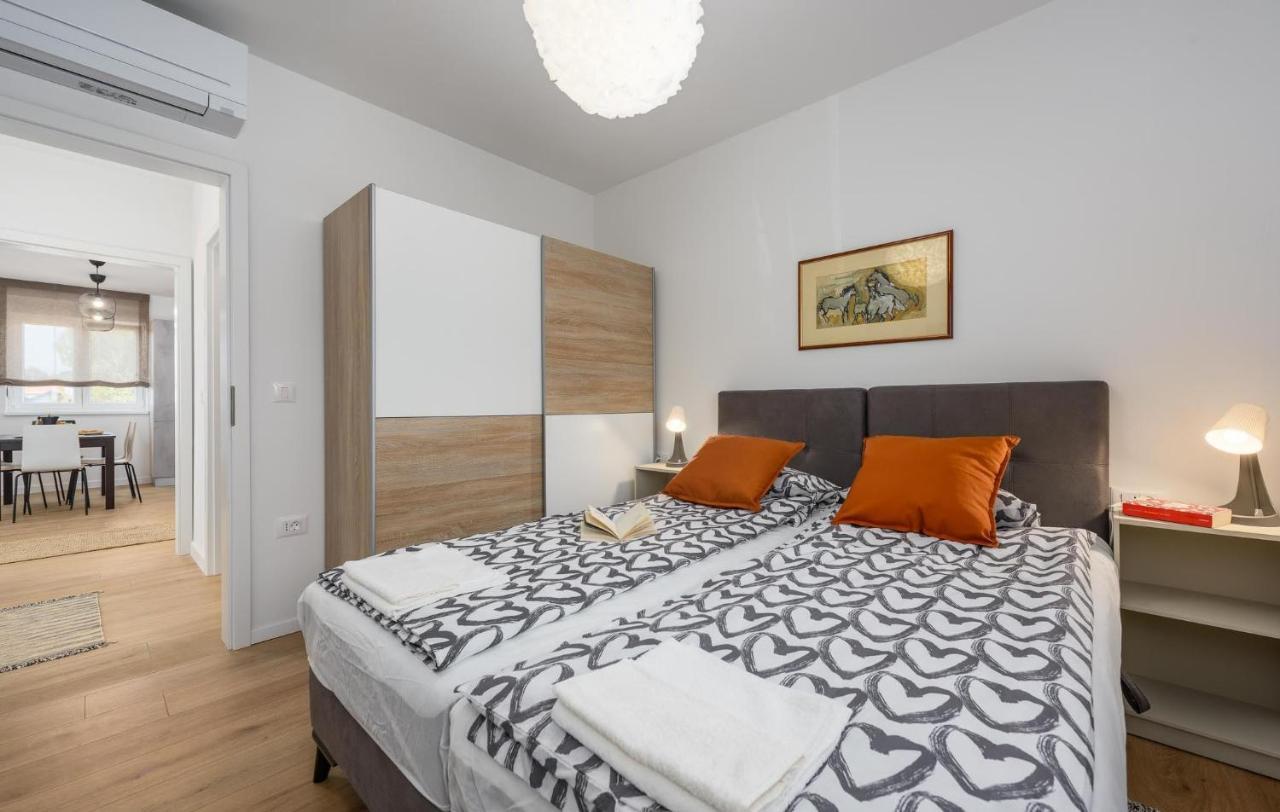 Apartmani Lucija Пореч Екстериор снимка