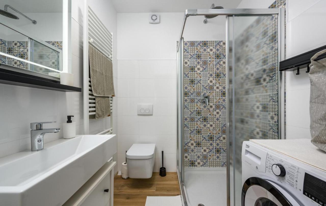 Apartmani Lucija Пореч Екстериор снимка