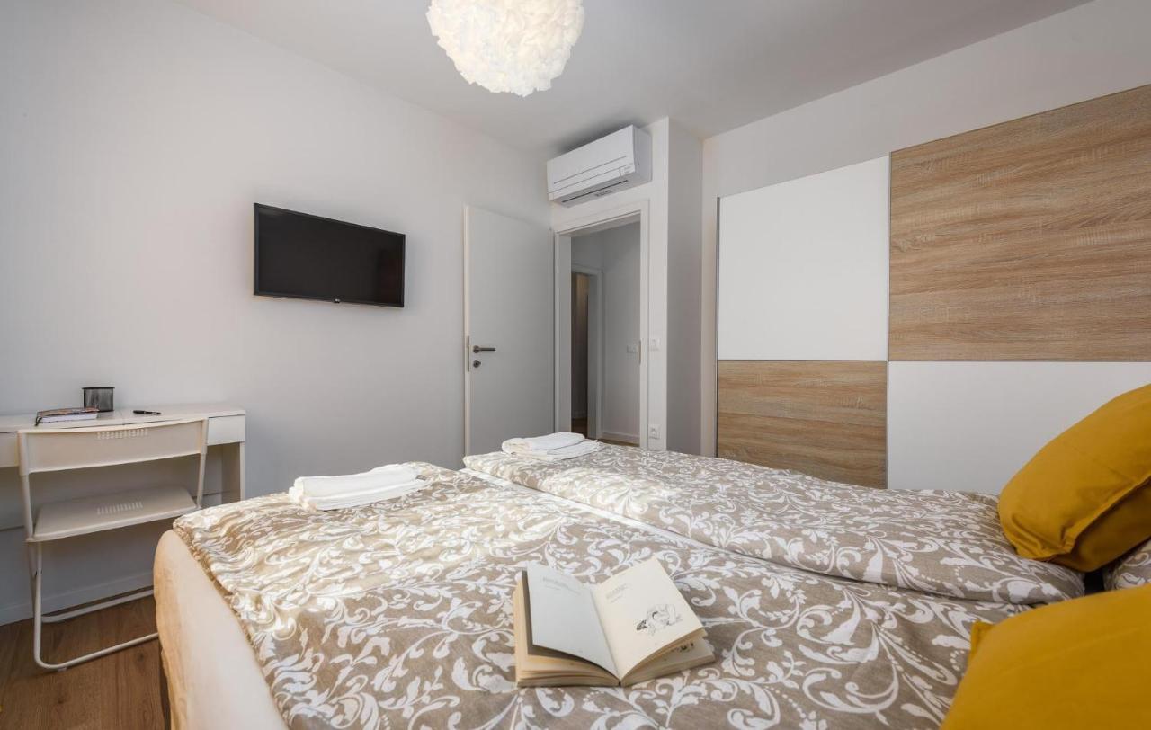 Apartmani Lucija Пореч Екстериор снимка