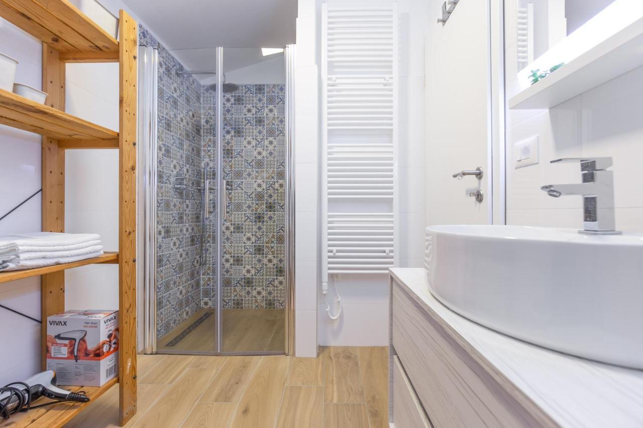 Apartmani Lucija Пореч Екстериор снимка